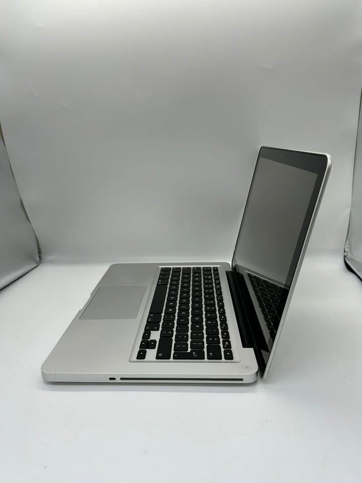 Apple MacBook Pro – 512GB SSD