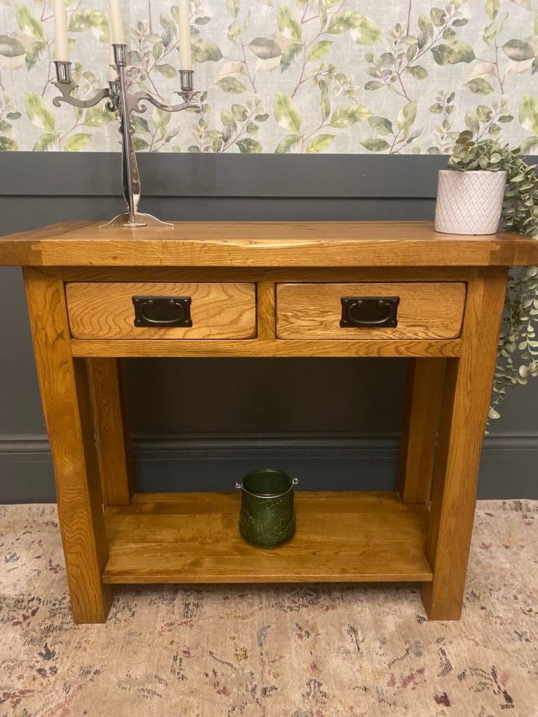 image for 💖 Stunning solid oak Oak Furnitureland console table 