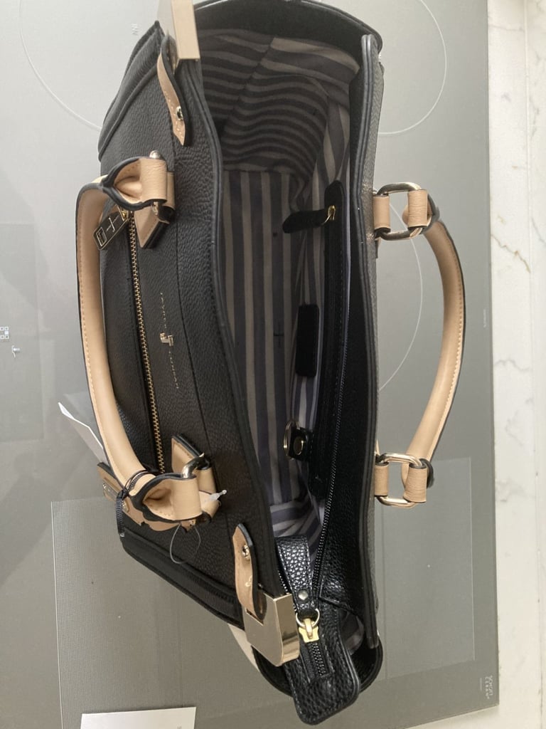 Jasper Conran black and cream hand bag