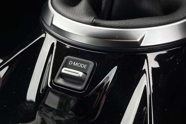 2025 Nissan Juke 1.0 DIG-T TEKNA 5DR Hatchback Petrol Manual