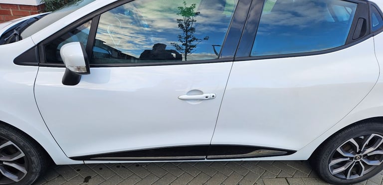 Renault, CLIO, Hatchback, 2018, Manual, 898 (cc), 5 doors