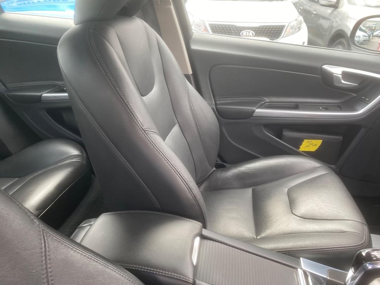 2016 Volvo S60 T3 [152] SE Nav 4dr SALOON PETROL Manual