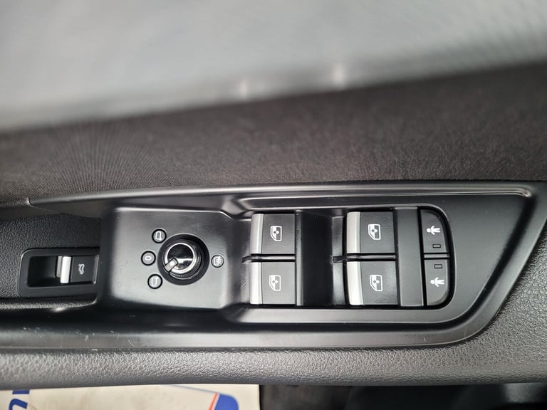 2016 Audi A4 1.4 TFSI Sport Euro 6 (s/s) 4dr SALOON Petrol Manual