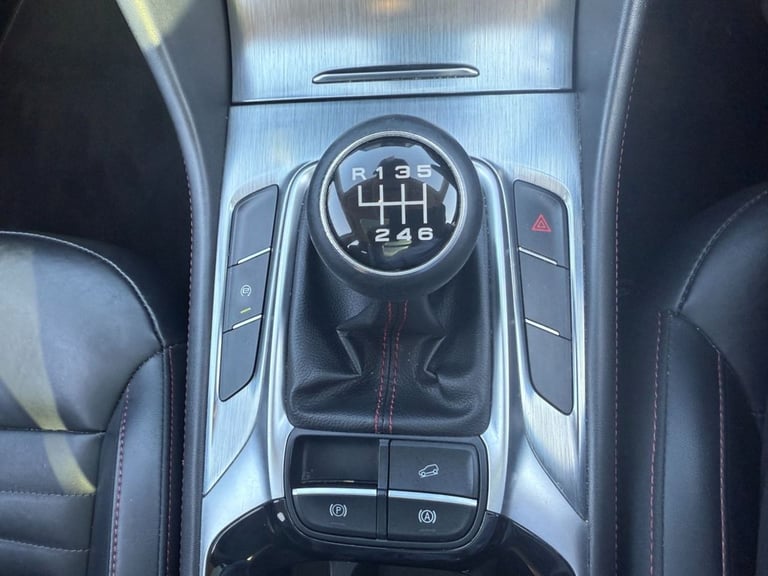 2020 20 MG MG HS 1.5 T-GDI EXCLUSIVE SUV 5DR PETROL MANUAL EURO 6 (S/S) (162 PS)