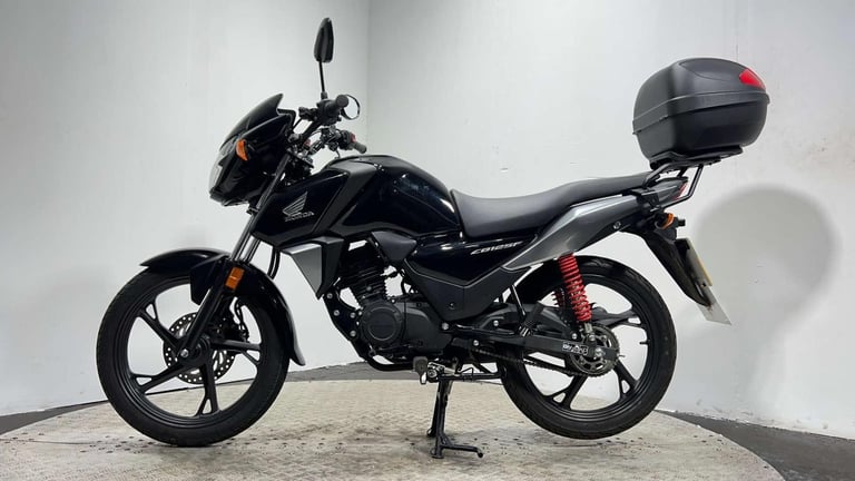 Honda CB 2022 VERY CLEAN LOW MILEAGE 2K 125CC COMMUTER LEARNER BIKE