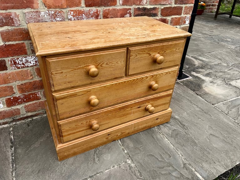 Solid Pine Chest of Drawers - Good Condition 