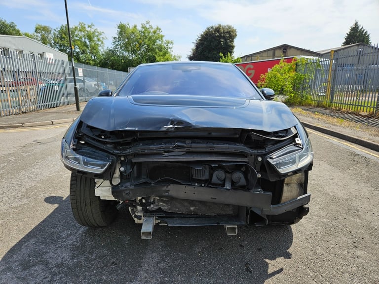2021 71 Jaguar I-PACE 294kW EV400 Black 90kWh Auto 11kW Charger Damaged Salvage