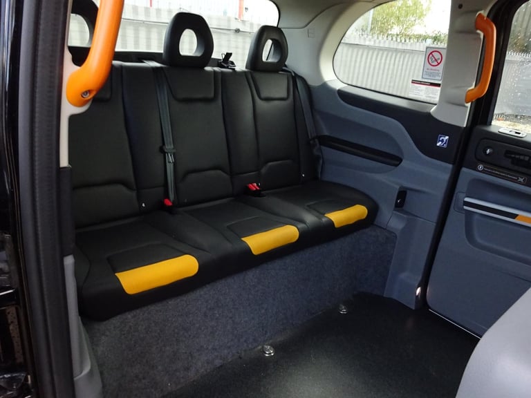 2024 74 REG LEVC TX VISTA COMFORT PLUS TAXI CAB HYBRID AUTO DAMAGED SALVAGE