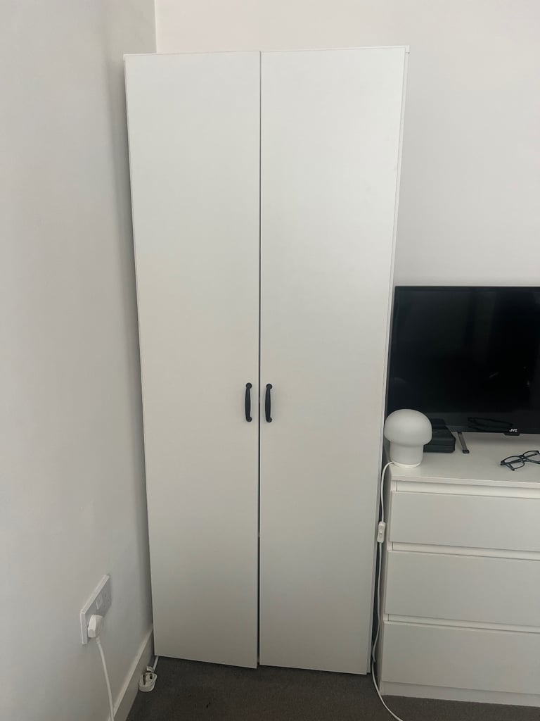 image for White wardrobe 