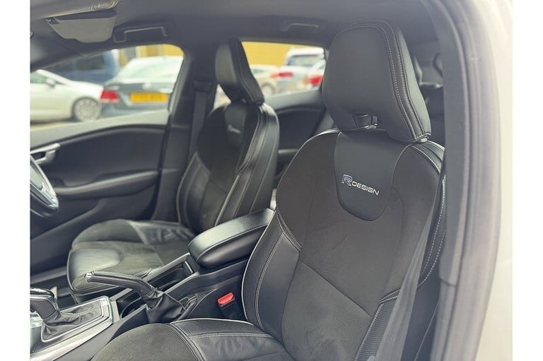 2013 Volvo V40 D2 R-Design Hatchback Diesel Automatic