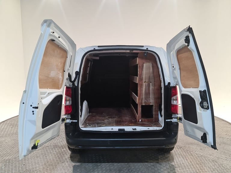 2020 Peugeot Partner 1.5 BLUEHDI 1000 PROFESSIONAL STANDARD 100 BHP SWB Panel Van Diesel Manual