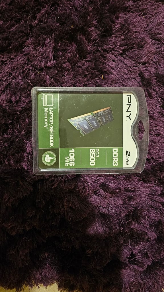 image for PNY 2GB DDR3 1066MHz Laptop Memory (PC3-8500) x 2