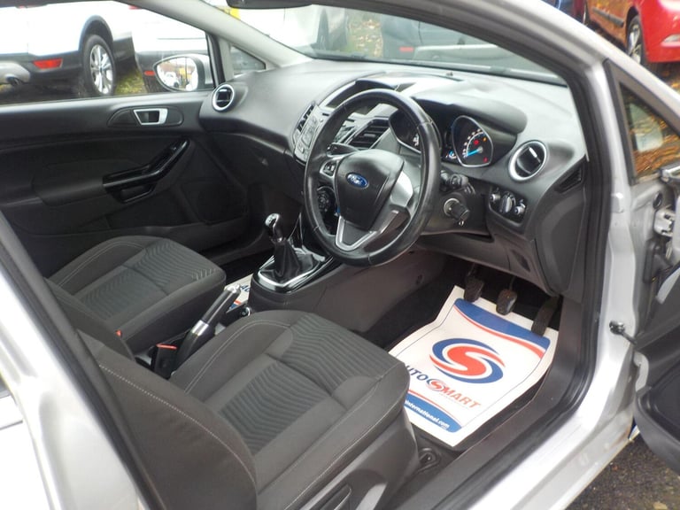 2013 Ford Fiesta 1.25 82 Zetec 3dr HATCHBACK PETROL Manual