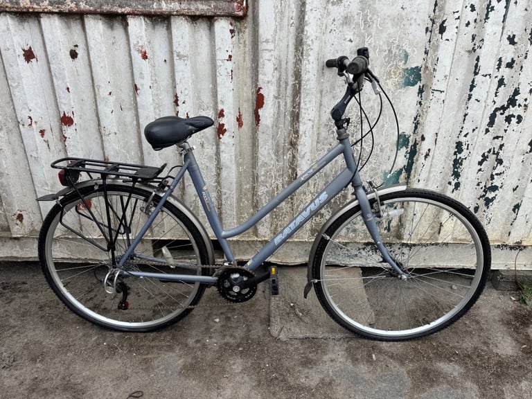 image for Ladies hybrid bike 23” frame £55