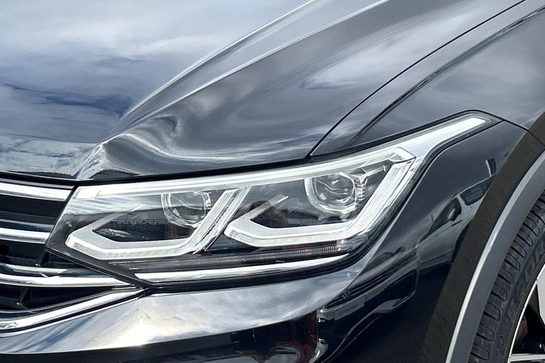 2021 Volkswagen Tiguan 2.0 TDI R-Line 5dr DSG ESTATE Diesel Automatic