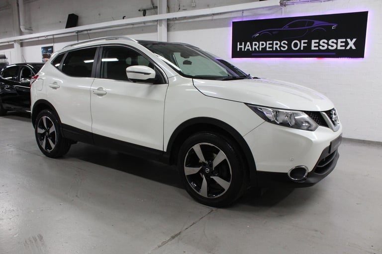 2014 Nissan Qashqai 1.2 DIG-T n-tec+ 2WD Euro 5 (s/s) 5dr HATCHBACK Petrol Manual