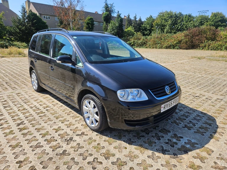 VW AUTOMATIC 7 SETER PETROL ULEZ FREE YEAR MOT SERVICE HISTORY £1999
