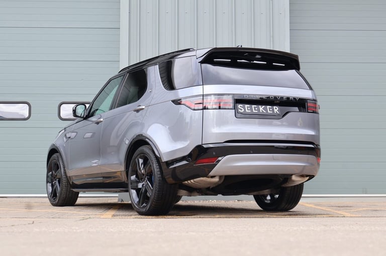 2025 Land Rover Discovery BRAND NEW COMMERCIAL DYNAMIC HSE STYLED BY SEEKER  AND REAR SEAT CONVER...