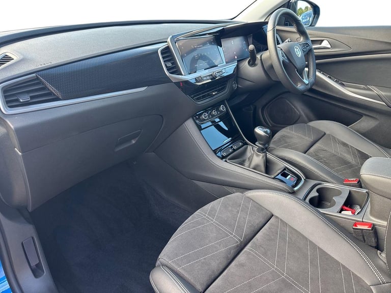 2023 Vauxhall Grandland 1.2 Turbo Ultimate 5dr Hatchback PETROL Manual