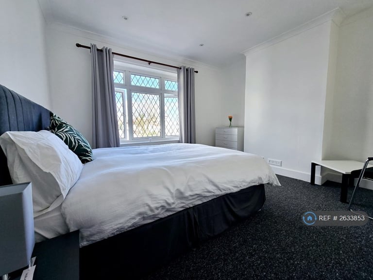1 bedroom in St. Johns Road, Gillingham, ME7 (#2633853)
