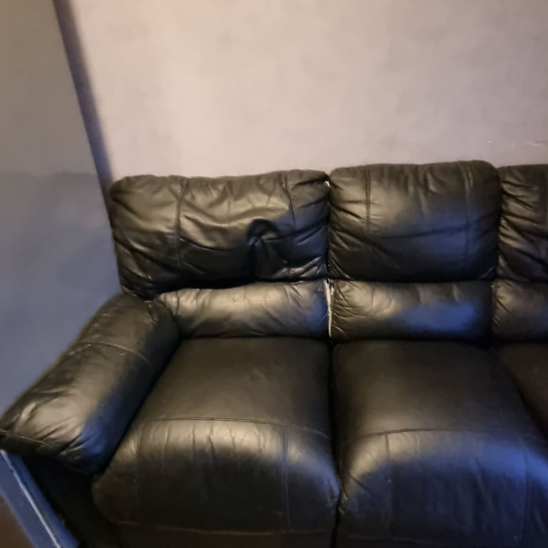 Recliner leather sofa