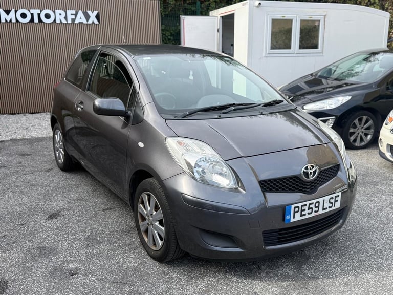 2009 Toyota Yaris 1.0 VVT-i TR 3dr HATCHBACK Petrol Manual
