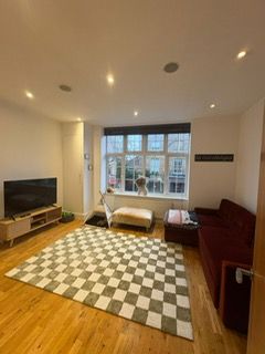 Beautiful One Bed Room Flat - East Sheen 