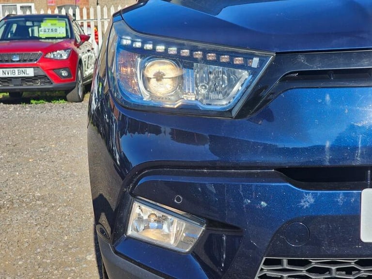 2015 Ssangyong Tivoli 1.6 e-XGi ELX Euro 6 (s/s) 5dr HATCHBACK Petrol Manual