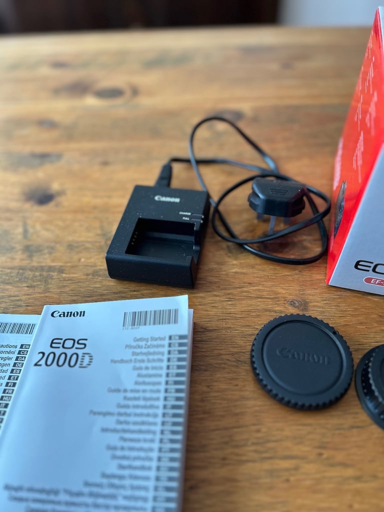 Canon EOS 2000D 24.1MP Digital SLR Camera - Black (Kit with EF/EF-S 18-55 mm...
