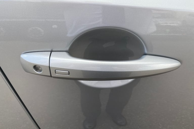 2023 Nissan Qashqai 1.3 DiG-T MH Tekna 5dr Hatchback Petrol Manual