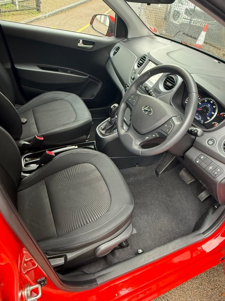 2019 Hyundai i10 1.2 Premium SE 5dr Auto Hatchback Petrol Automatic