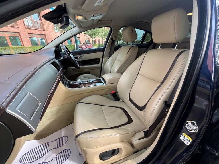 2015 Jaguar XF 2.2d [200] Portfolio 4dr Auto SALOON Diesel Automatic