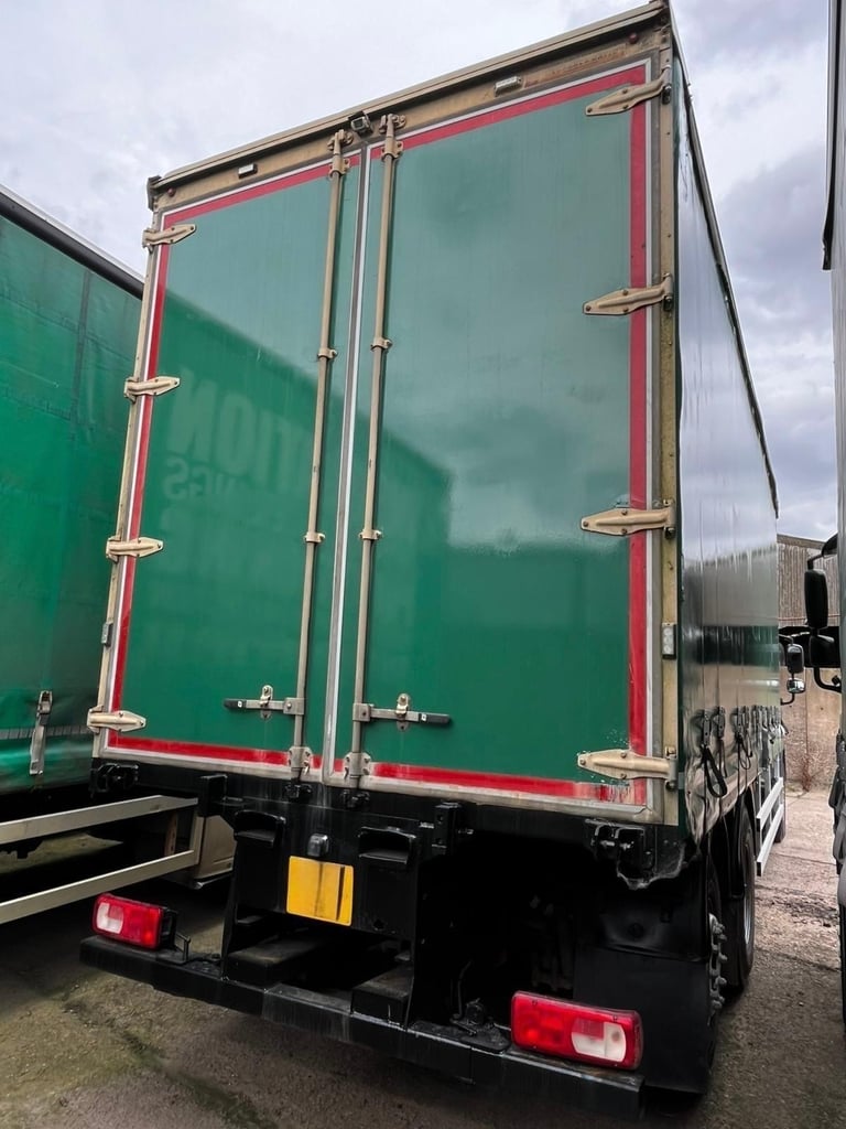 2013 DAF CF75.310 26T CURTAIN SIDED TRUCK