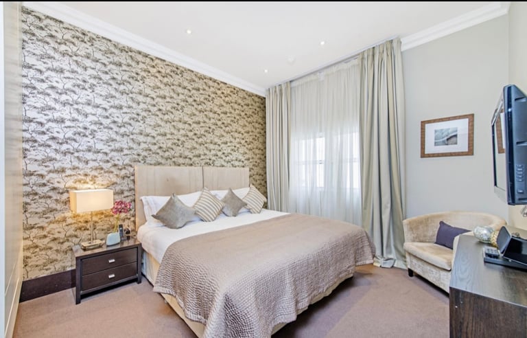 South Kensington One Bedroom Apartment Short Term Lets £1673 per week 