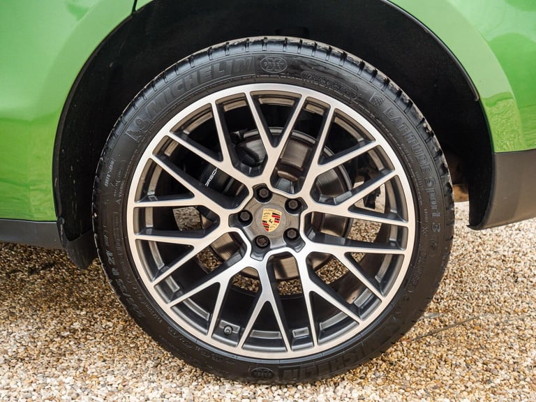  Porsche Macan 2.0T PDK 4WD Euro 6 (s/s) 5dr Petrol Automatic