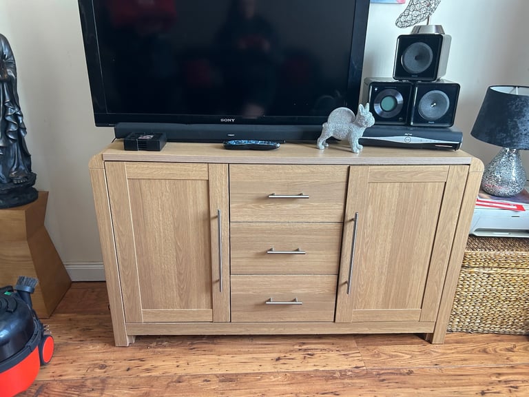 Tv unit