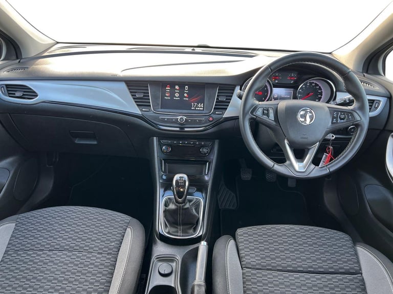 2021 Vauxhall Astra Astra SRi 1.2 T Nav 5 dr Estate Petrol Manual