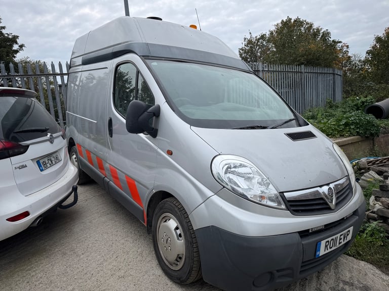 Vauxhall, VIVARO, Panel Van, 2011, Manual, 1995 (cc)