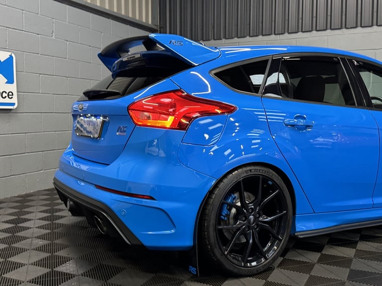 FORD FOCUS 2.3 T EcoBoost RS Blue Manual Petrol 2016