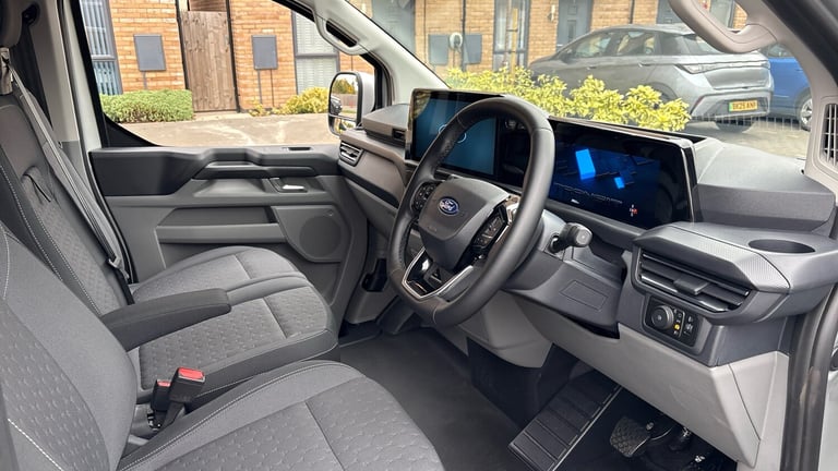 2025 Ford Transit Custom 2.0 EcoBlue 136ps H1 Van Limited Auto PANEL VAN DIESEL Automatic