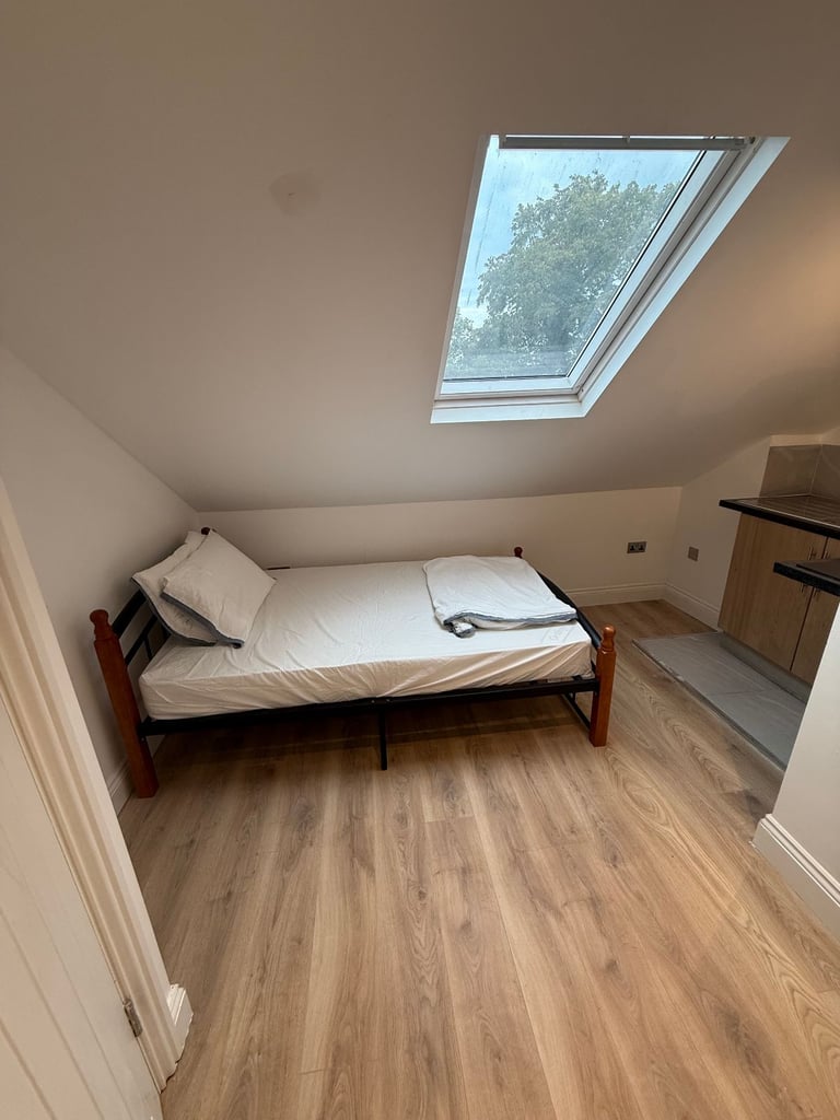 SELECTION OF NEW STUDIO FLATS TO LET HIGH STREET HARLESDEN NW10