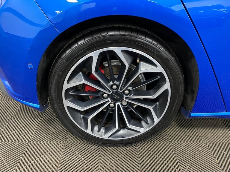 2019 Ford Focus 1.5T EcoBoost ST-Line X Euro 6 (s/s) 5dr HATCHBACK Petrol Manual