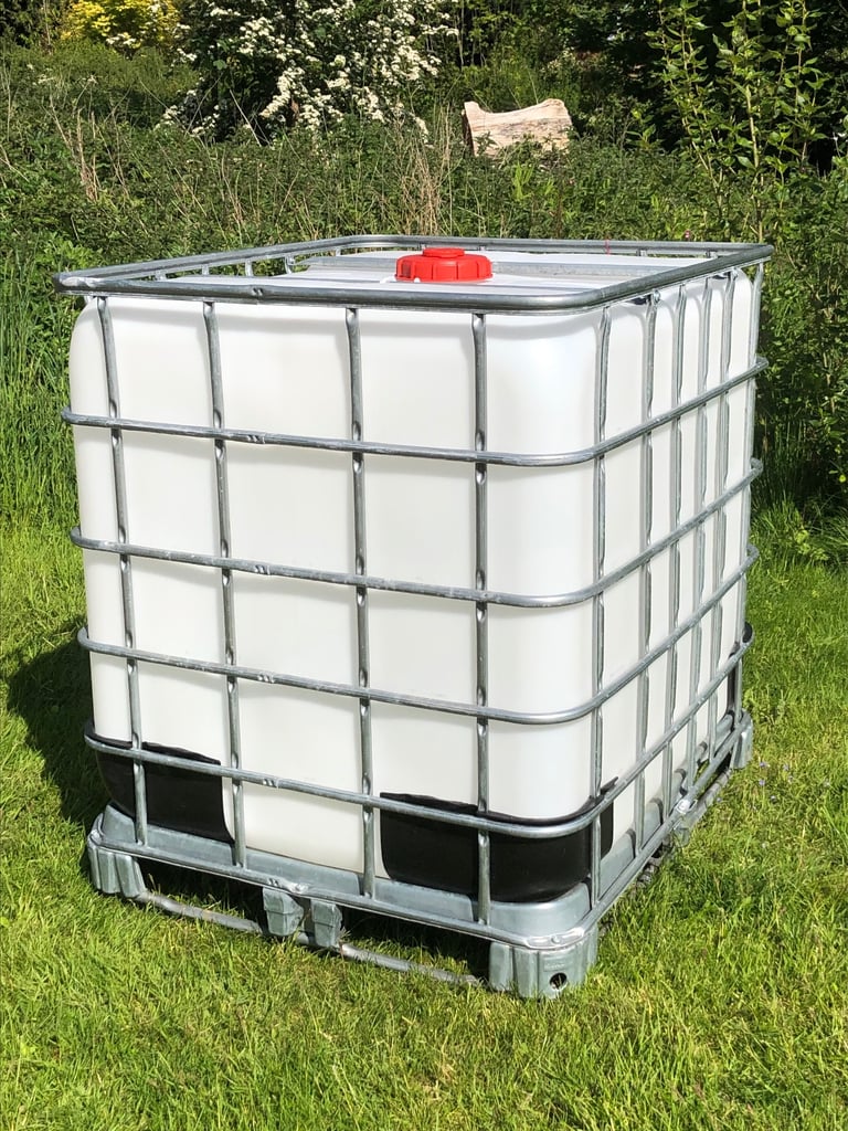 IBC water butt oil tank 1000 litre garden, allotment, waste fuel oil store can deliver