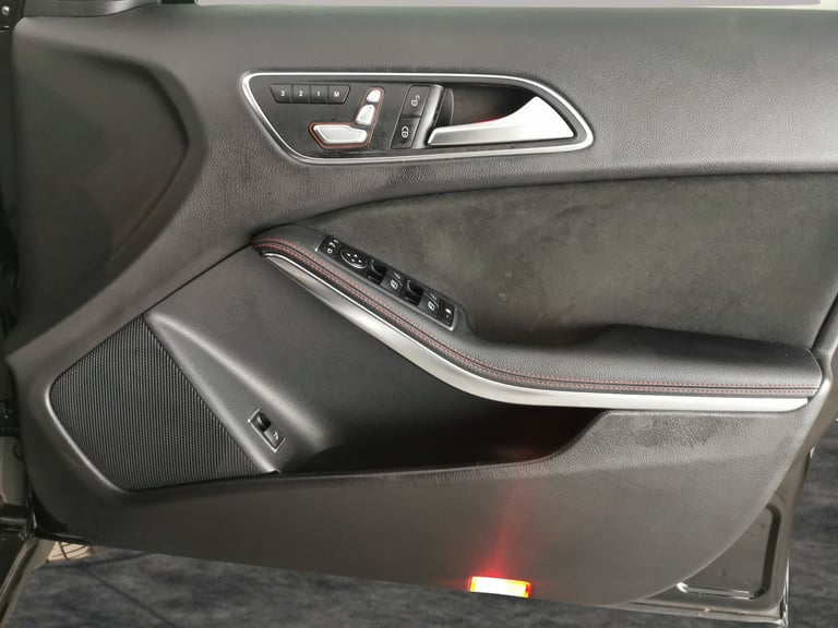 2019 Mercedes-Benz GLA 1.6 GLA200 AMG Line Edition (Plus) SUV 5dr Petrol Manual Euro 6 (s/s) (156...