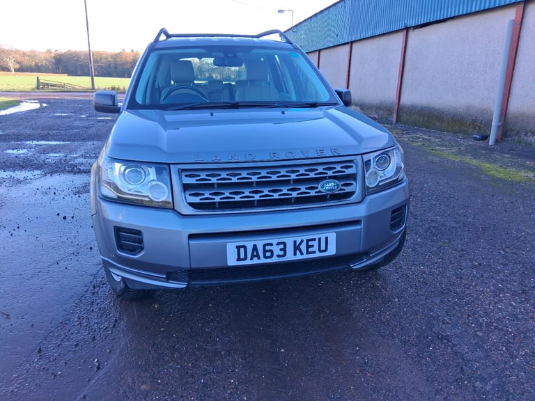 Land Rover, FREELANDER, Estate, 2013, Manual, 2179 (cc), 5 doors