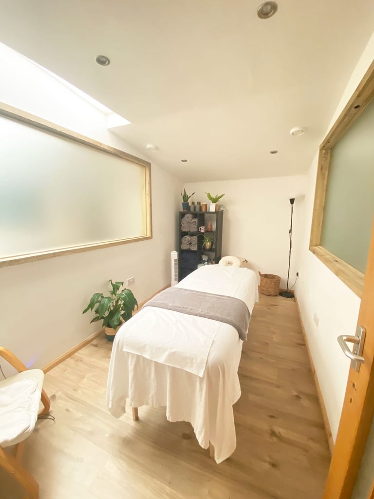 Beauty Room | Therapist Room | Creative Space | Artist Studio | Office In Hackney East London E9