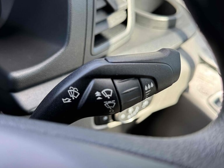  Ford Transit TDCI 130ps 350 DRW L4 Lwb 4.2 Metre Dropside with 12 Screen, A/C, Twin Rea Dropside...