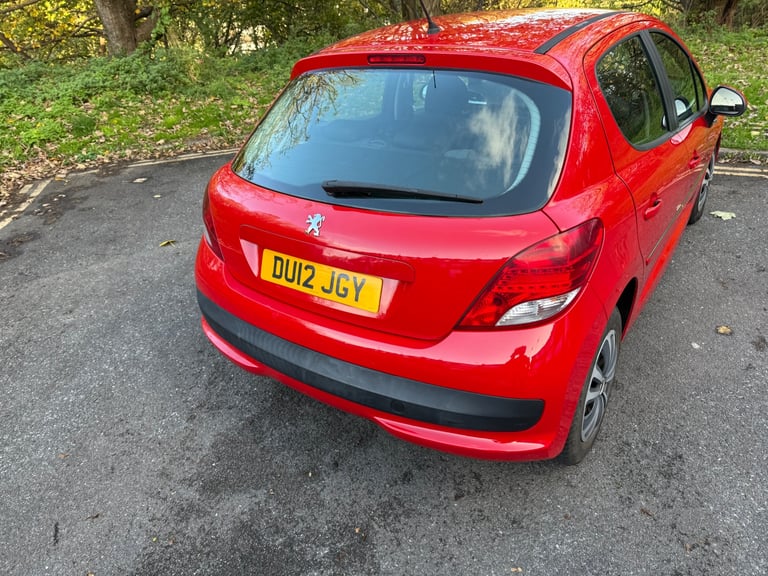 Peugeot, 207, Hatchback, 2012, Manual, 1560 (cc), 5 doors