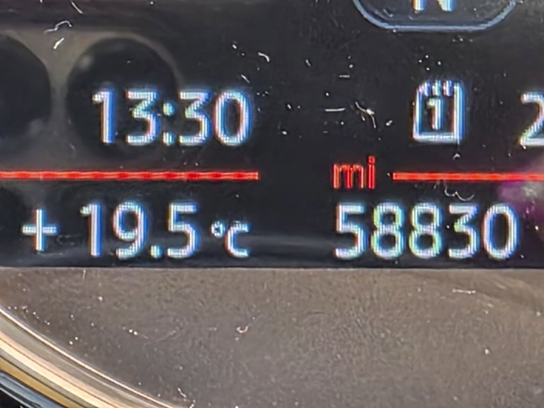 2016 MINI Clubman 1.5 ONE 5DR Manual White Estate Petrol Manual