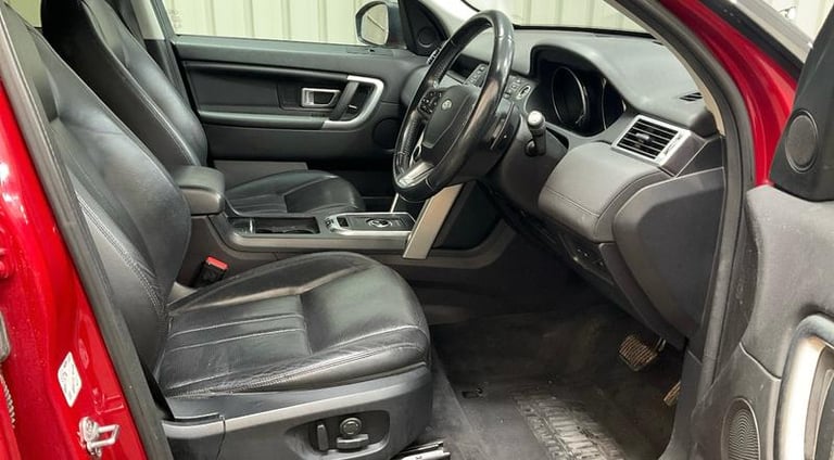 2016 Land Rover Discovery Sport 2.0 TD4 180 HSE Black 5dr Auto ESTATE DIESEL Automatic